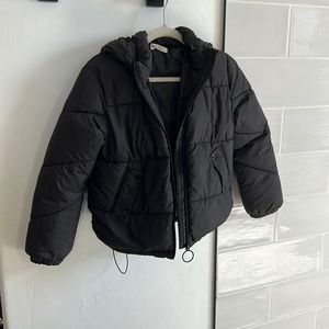 Girls H&M Black Puffy Coat - Cropped